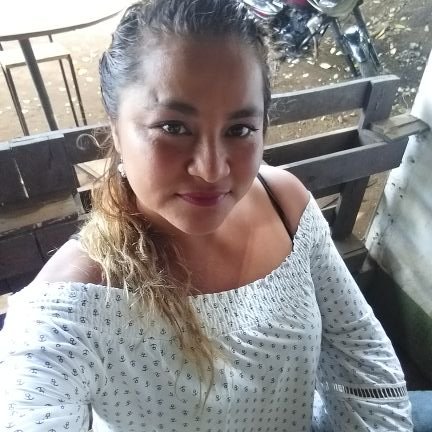 no tengo necesidad de estar de pies porque tengo alas para volar 🧚‍♀️