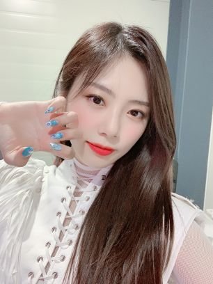 InSomnia | Wiz*one | Blink | she/they | 21