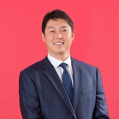 元プロ野球選手の新井貴浩です⚾️ プロスピA5周年特別企画でTwitter始めました。 野球のことや日常のこと、プロスピAのことなど投稿します！ 初めてのスマートフォンなので誤字多めです。 DM、お問い合わせには返答できません。よろしくお願いします。 ※1月までの期間限定の予定です！インスタもやっています。