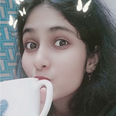 Yeah yeah, I know you saw me on some political post, tweeting my opinion or ranting on some extremist! Welcome to my profile! 😹😏