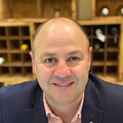 Husband, Father, Adventurer, Orthopaedic Surgeon.
SAMA Board member, Human Rights,Law and Ethics Committee &
SAMA Gauteng Branch Chair.
Live life now!