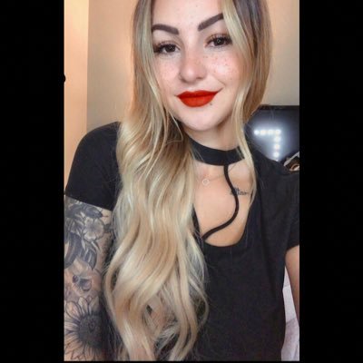 kelsdjohnston's profile picture. 