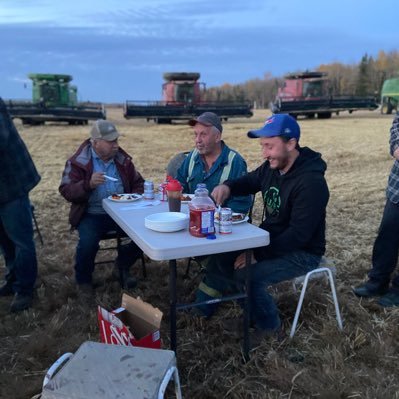 Full time 3rd generation farmer. 2nd tier oilers fan.