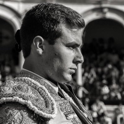 Torero de vocación,Banderillero #Sevilla *Instagram:@jesusalvarezes
