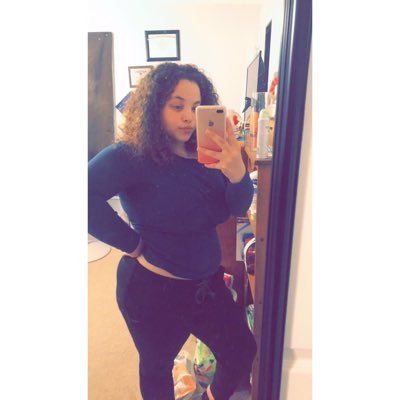 petty_qveen31's profile picture. Positive Vibes 🌻