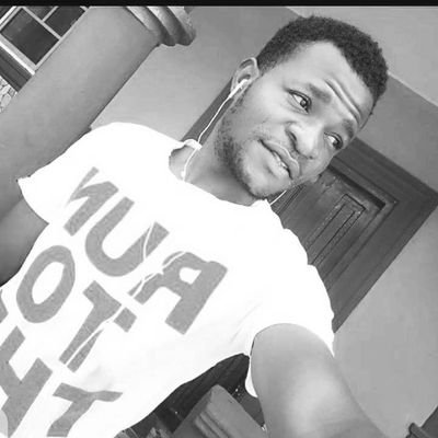 I am Mayomi, I play bass, I am into graphics design, video animation, mockup designs, & also a solar engineer, dm my Whatsapp number 07041549503