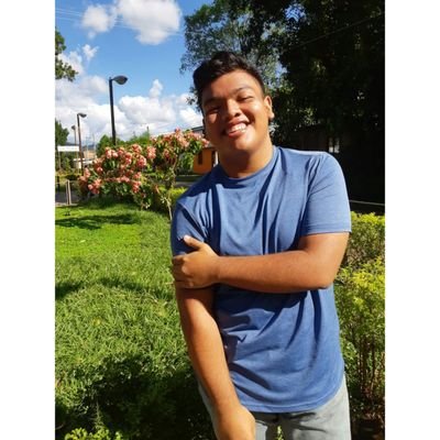 Nunca te rindas ante algo que anhelas ♡ | libre pensandor | 🇸🇻 | Mente abierta.