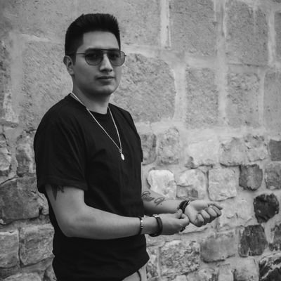 Music Producer 🇵🇪/ Techno 🌌
- Traveler 🇪🇸/🇫🇷/🇮🇹/🇨🇭/🇦🇹/🇨🇴/🇪🇨/🇲🇨
ɴᴀᴛᴜʀᴀ ᴠɪᴠᴀ /ʜᴇʀʟᴏᴏᴘ/ɴᴇᴠᴀᴅᴀ/ʜᴀʀᴅᴄᴜᴛᴢ
Insta : onofre_music