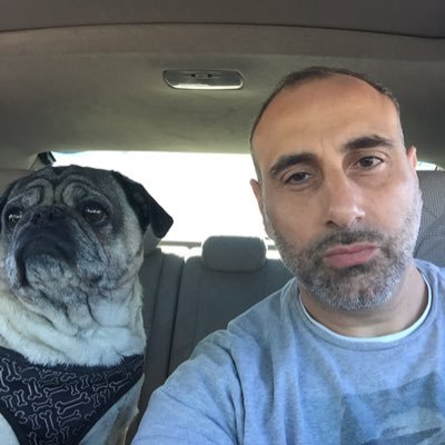 comic artist, pop culture addict, pug lover, co-creator of Pugly, creator of Kill count !