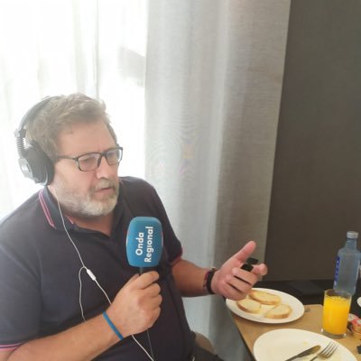 Trabajo en Onda Regional de Murcia soy comentarista deportivo y responsable del Programa agrario Campo y Vida