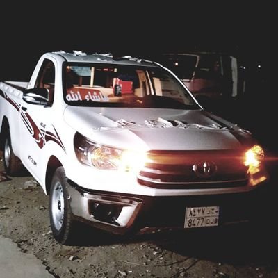 21_mfrjalnsi's profile picture. _ أنا هنا أتعاطى المخدات .💔😂😂