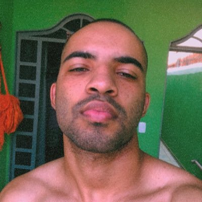 jotapealvesss's profile picture. Ousadia e alegria, poesia e boemia