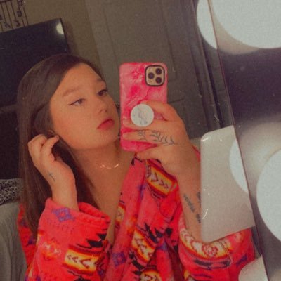 alishayadig828's profile picture. sup daddy