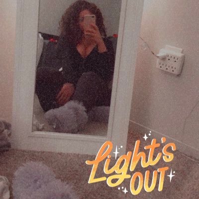 alexamedina30's profile picture. i will still be here stargazing 💫 🏳️‍🌈  🇵🇦