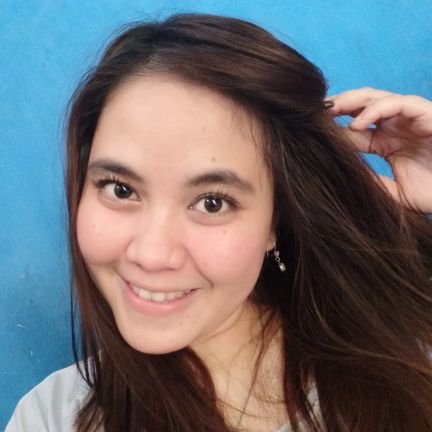 LennaApriani's profile picture. 