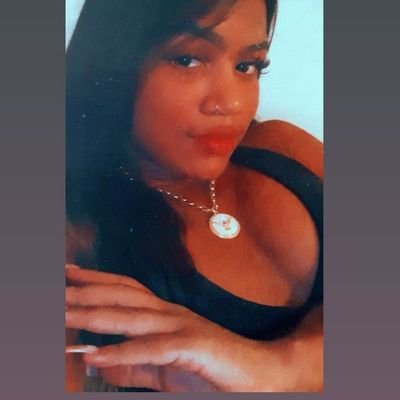 Pxt_Sol's profile picture. SUSTENTADA e PROTEGIDA por àquele que nunca falha. 😙🌠