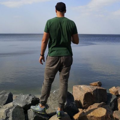 andriisha's profile picture. human, learner, maintainer