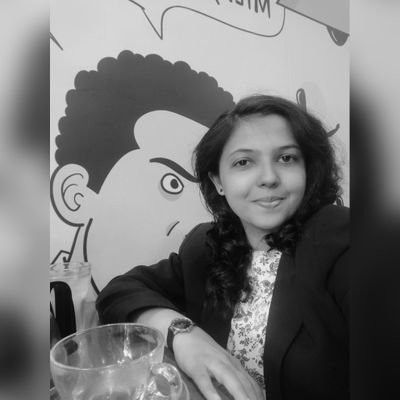 ReshmaMutha's profile picture. Practicing Advocate at Bombay High Court ⚖️