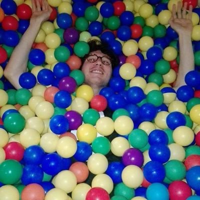 pergo90's profile picture. Allons-y!