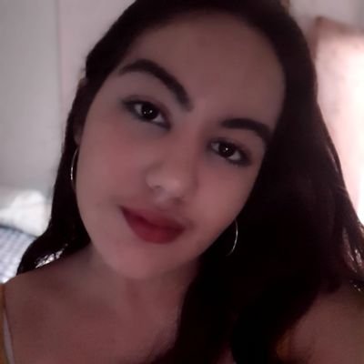 perola_bandeira's profile picture. Não há sinal de vida inteligente por aqui.