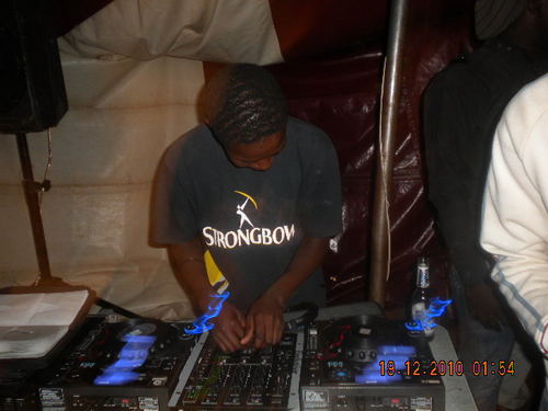 Teenz9Mafrika's profile picture. 