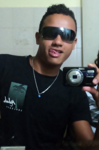 A inveja que você tem pra mim não vem contra esse mal estou vacinado...Deus esta do meu lado
