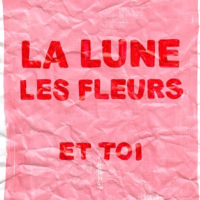 HannahMurray19's profile picture. ✌️