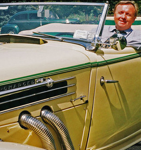 albrewer's profile picture. Allan Brewer