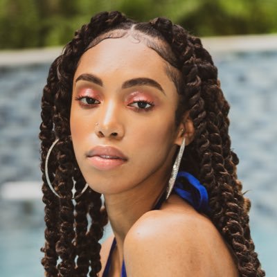 Entrepreneur | Creative | Ig: tiananajai