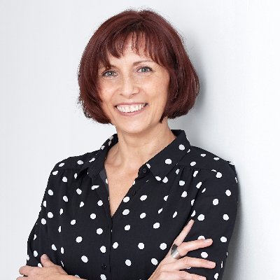 Life & Professional Coach - Web writer - Public relations