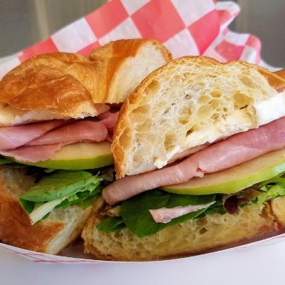 The Ballywhack Shack in Occoquan, VA is a food stand re-established in the summer of 2019 offering original sandwiches, Panini’s, specialty hot dogs.