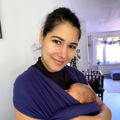 I do Marketing. Also figuring out how to be a mum, play guitar and be more sustainable each day. Always up for a coffee and a snack.