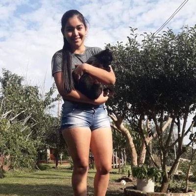 La alegría es la melodía de la vida....♡♡
#facebook: Leticia Guerrero Torres...
#Instagram:guerrerolidia919...
Instrumentación Quirurgíca...💪😌😍