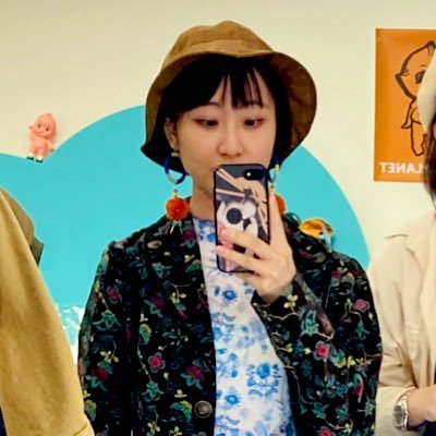 HUANGTZUYU2's profile picture. 🇹🇼 graphiste #design #art #illustration