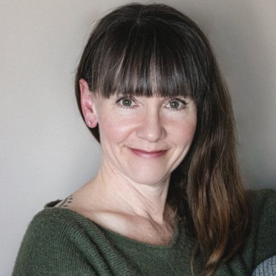 Marketing, comms, humor. IABC Member. WSET Level 1, U of A https://t.co/qi7EzDIo0h, Certified Hypnotherapist. Adore the study of people, fitness, music & wine. Views are my own.
