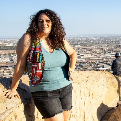 Food writer and critic at @newsday. Former cheesemonger, current cocktail hound and collector of various international hot sauces.