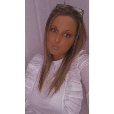 LaurenAyres_x's profile picture. good things come to those who wait...❤️