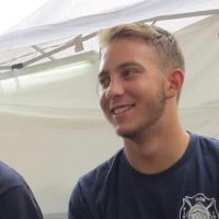 Jake (@seal1323) 's Twitter Profile