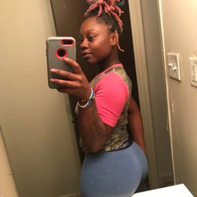 21 & Mommy of 3💕❤️❤️ | LLBEAN 💙 LLGLO 💙 No weapons Formed Against Me Shall Prosper 🙏🏾