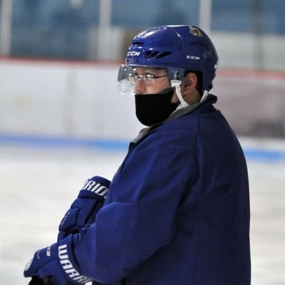 entraîneur-chef 
head coach
les Titans de Témiscaming (GMHL)