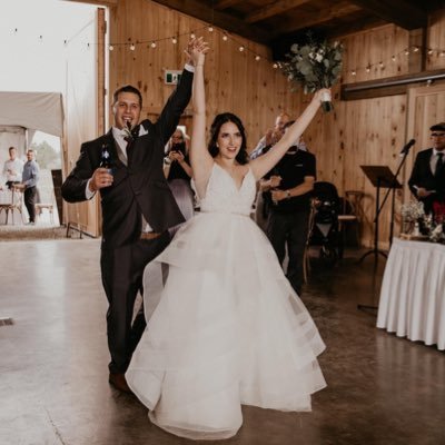 Wife 💍 Dog momma to Lulu 🐶 Junior Underwriter 👩🏻💻 Canadian 🇨🇦
