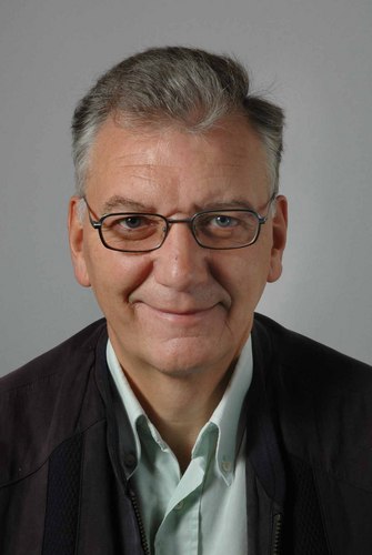 Interessiere mich für den Garten und die Nahrungsmittel. Ich pflege die Kleintierzucht und gebe Erfahrungen an begeisterte Naturfreunde gerne weiter .