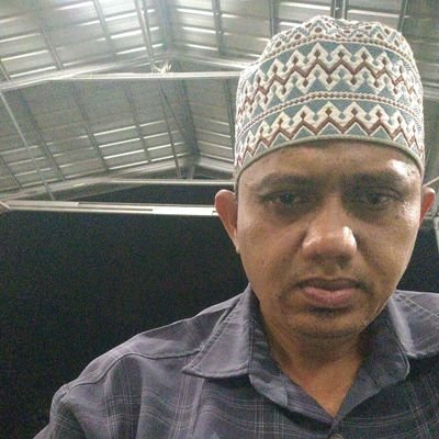 Kosong bukan berarti tak ada,
Hening bukan berrti kosong
