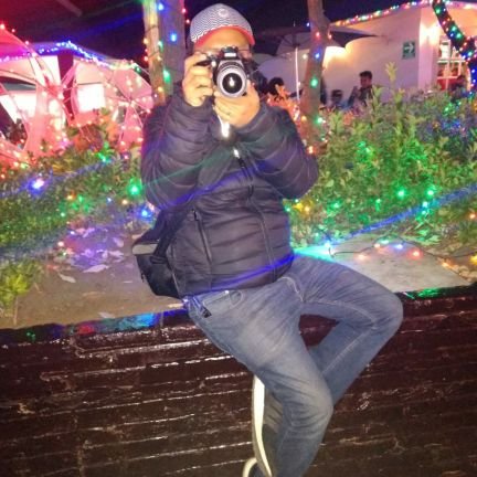 oscal44's profile picture. 