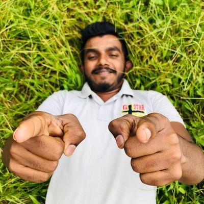 RussRussyan's profile picture. Musician🎹🎸🥁🎼🎧🎙🎶 | Singer | Compossor | Cricketer 🏏 | Bike Lover 🏍| Rider | Announcer | Sri Lankan 🇱🇰