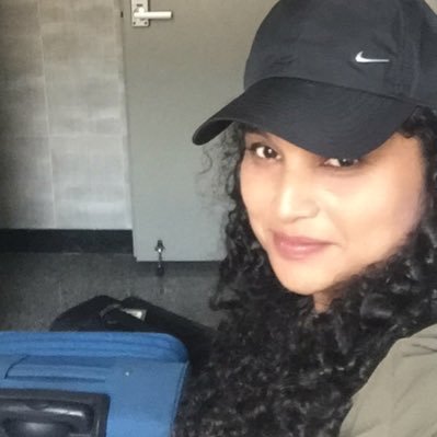 Nazleenu's profile picture. 𝔸𝕦𝕥𝕙𝕠𝕣 : 𝕋𝕙𝕖 ℍ𝕒𝕚𝕣𝕡𝕚𝕟 #writerscommunity