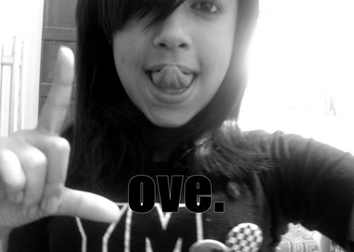 Kah_furtado's profile picture. ∞ Cợcα̽   Cợlα
http://t.co/ACeq0g5d8J
 Never Gonna Be Alone♥