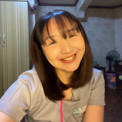 _elainetomori's profile picture. Namaslay errday ✨