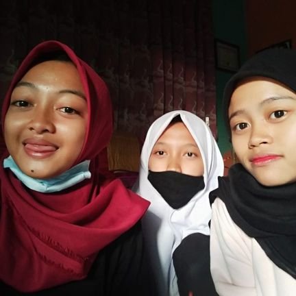 KhofifahAulia13's profile picture. 30-08-20