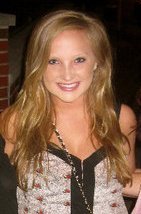 kriscully's profile picture. 